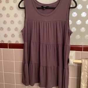 Simply Vera, Size L sleeveless trapeze top